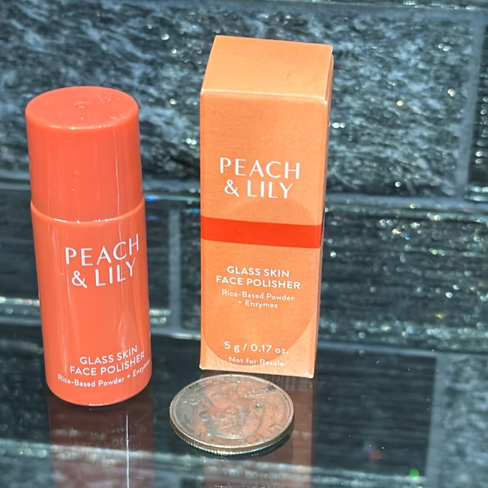 🍄6/$26 Peach & Lily Glass skin mini NWT